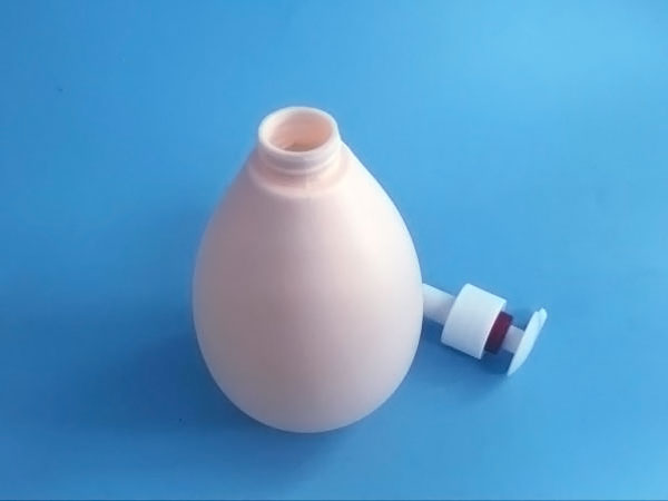 Exigences techniques et gamme de tolérance pour les produits moulés par soufflage